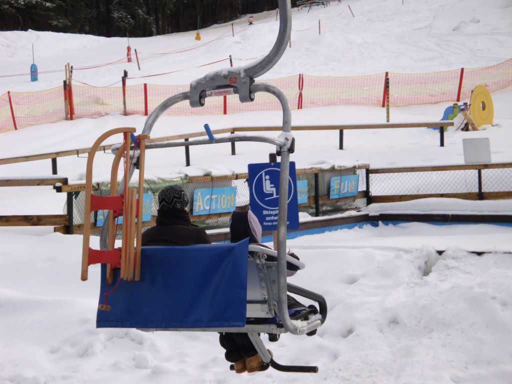 Komfort beim Skifahren mit dem Skilift vom Seilbahnprofi Schweiger